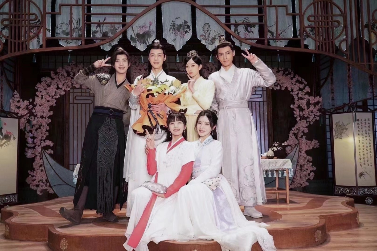 广州学员参加《燕山派与百花门》化妆工作