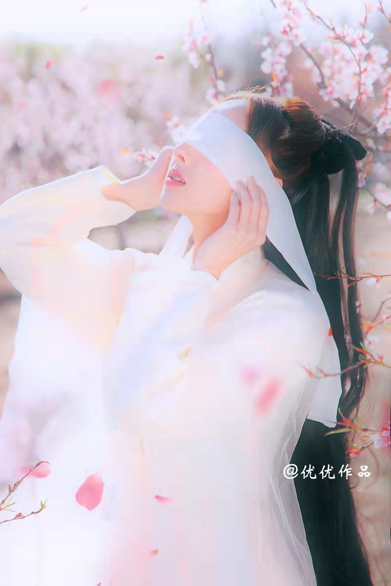 唐代襦裙美女造型 4