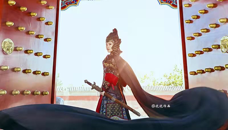 汉代女性 武将装扮