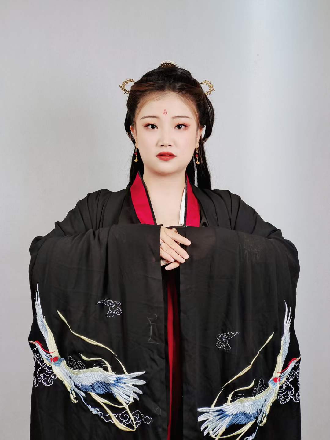 《魔教公主》 model：陈仲文