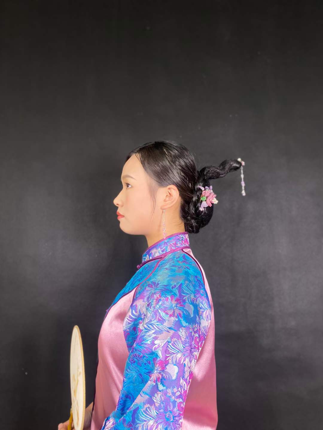 《清末少奶奶》 model：刘嘉怡