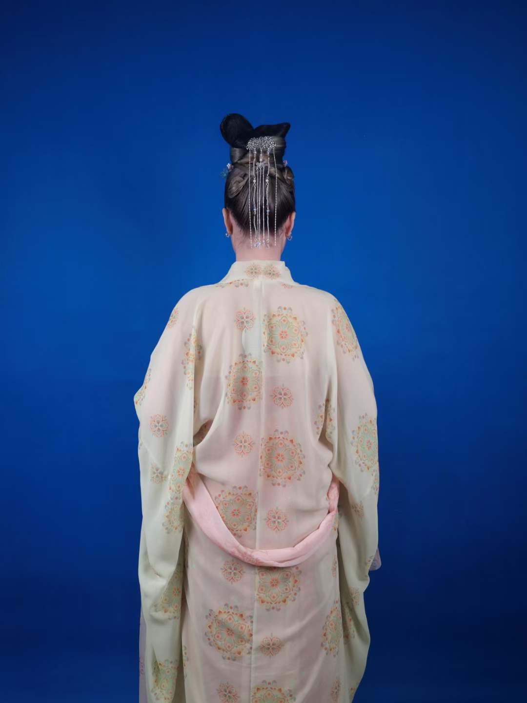 《大唐公主》 model：毛倩倩