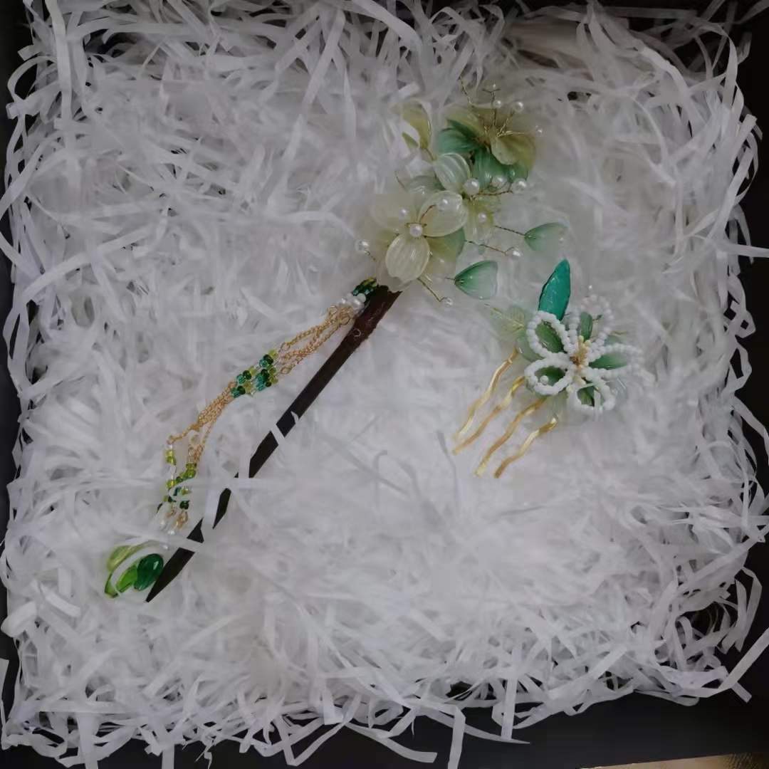 《清朝格格》 舒苗作品