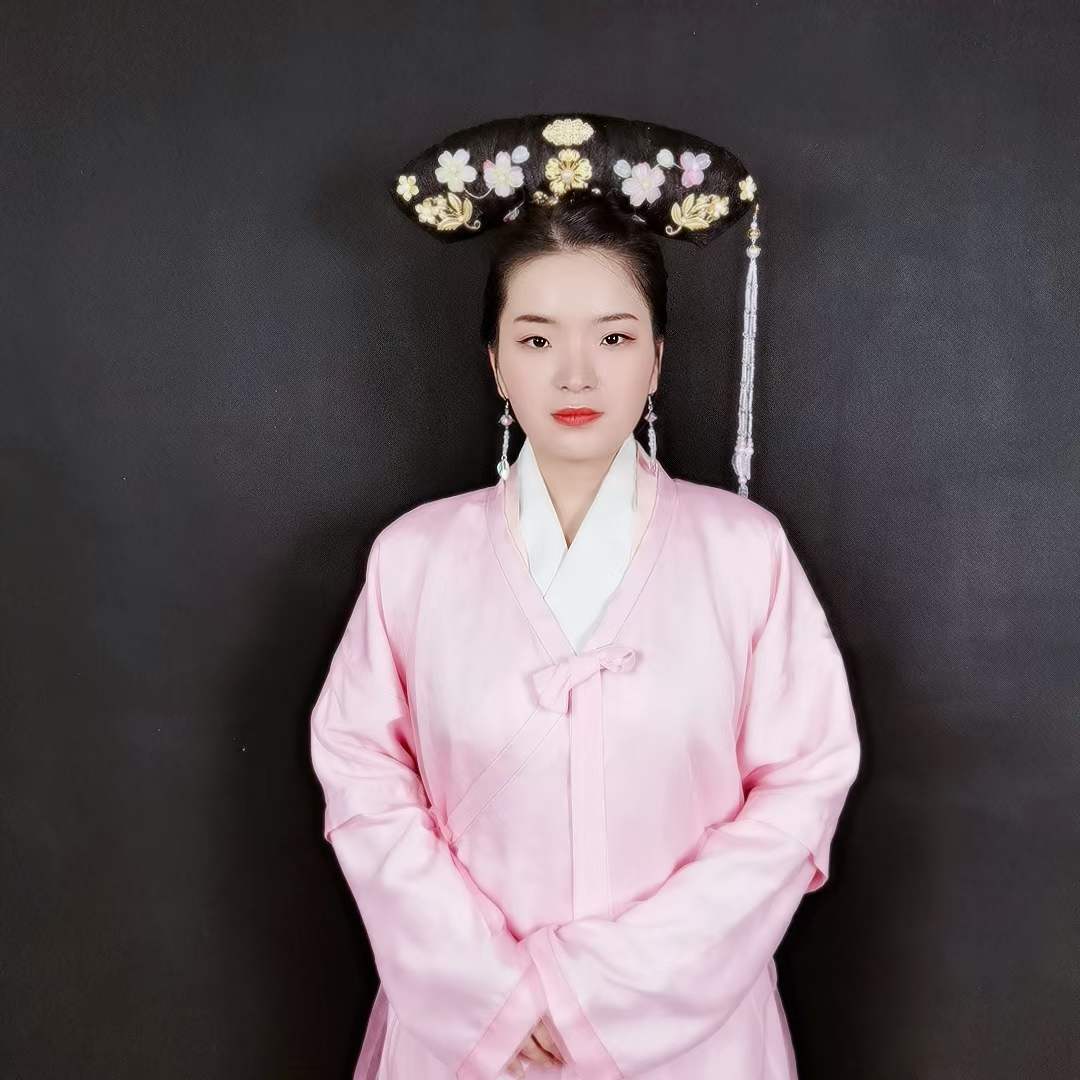 《清朝格格》 舒苗作品