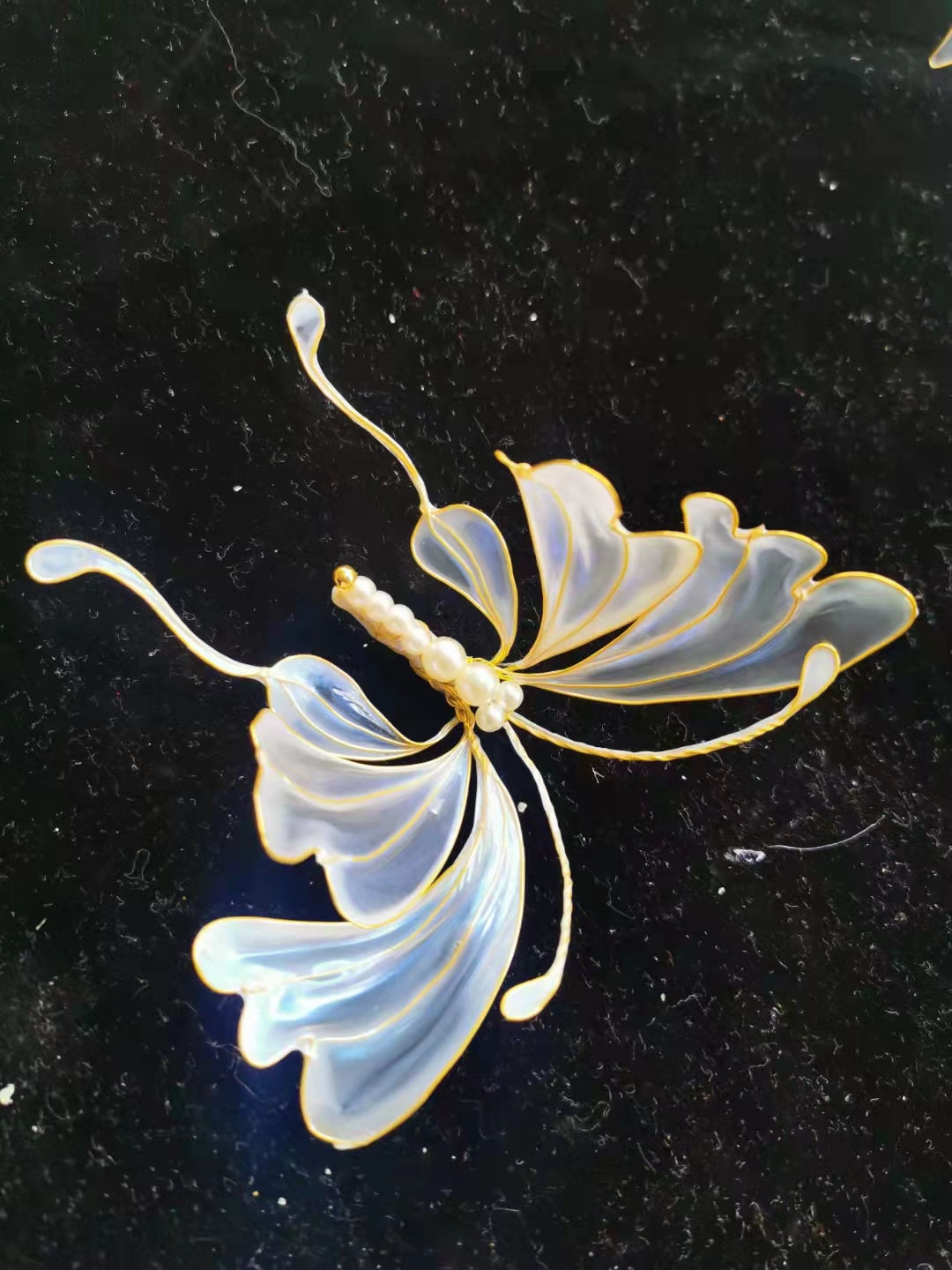 北京秦芳出品《最美饰品》