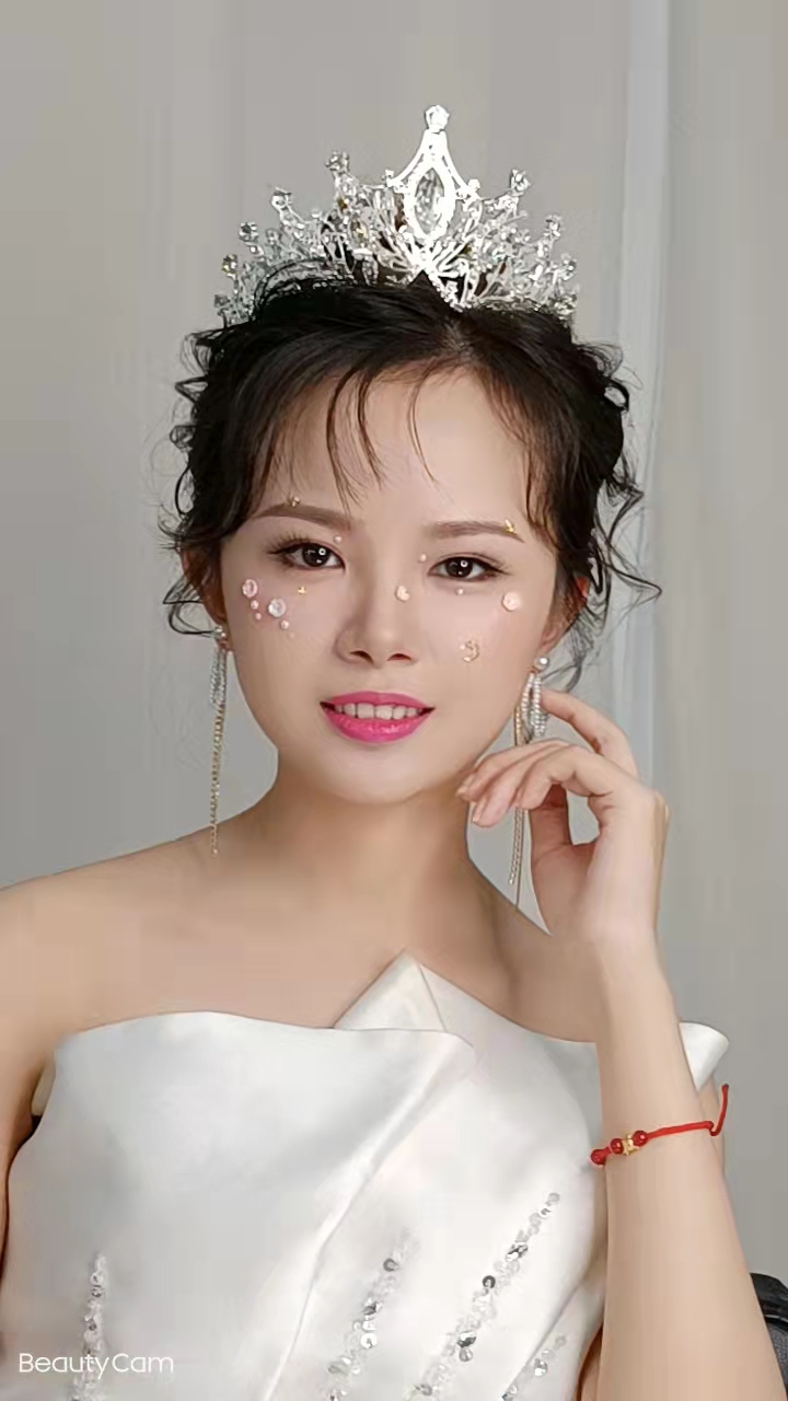 《欧美式新娘》广州秦芳设计