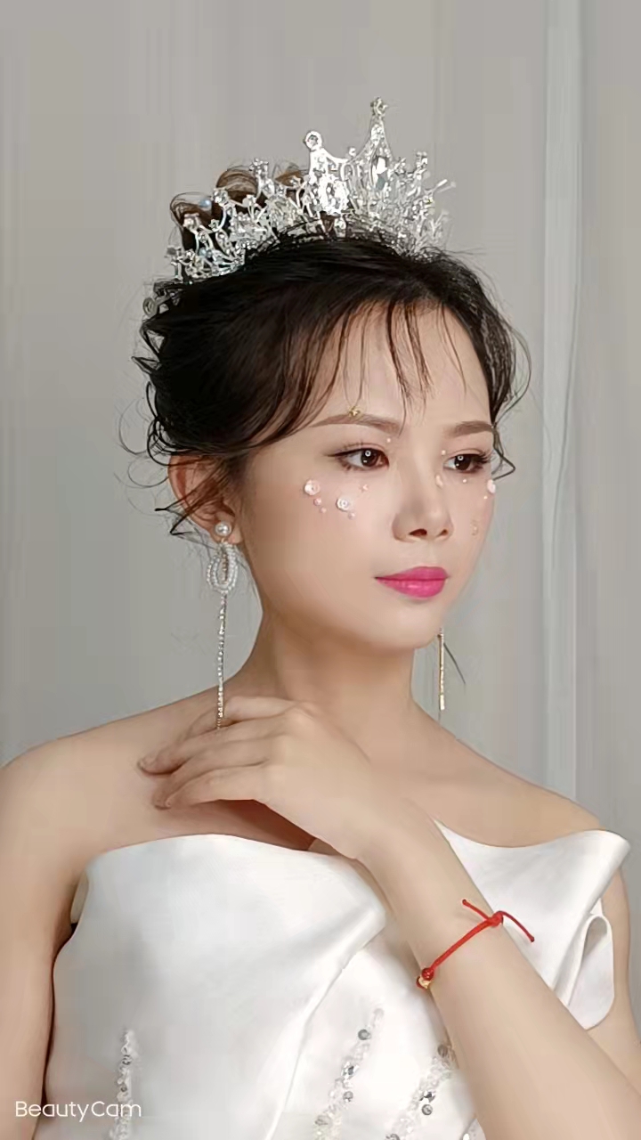 《欧美式新娘》广州秦芳设计