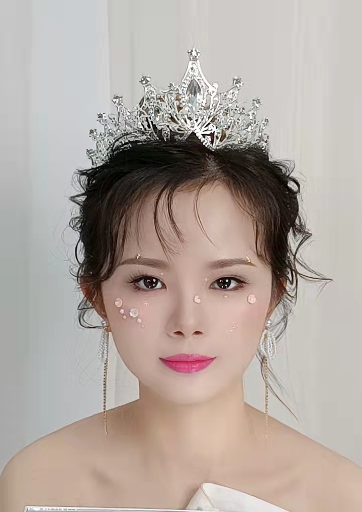 《欧美式新娘》广州秦芳设计