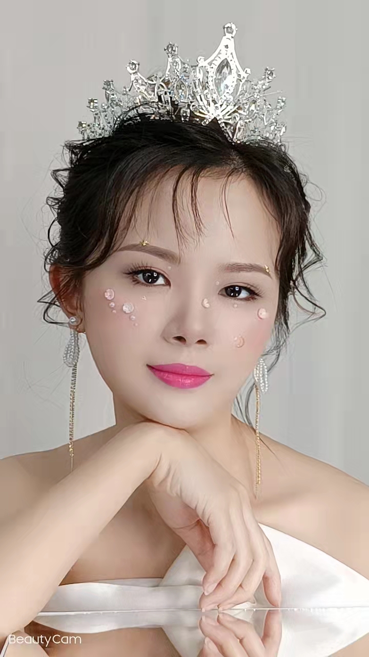 《欧美式新娘》广州秦芳设计