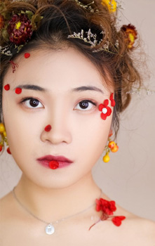 《常见新娘清纯造型》