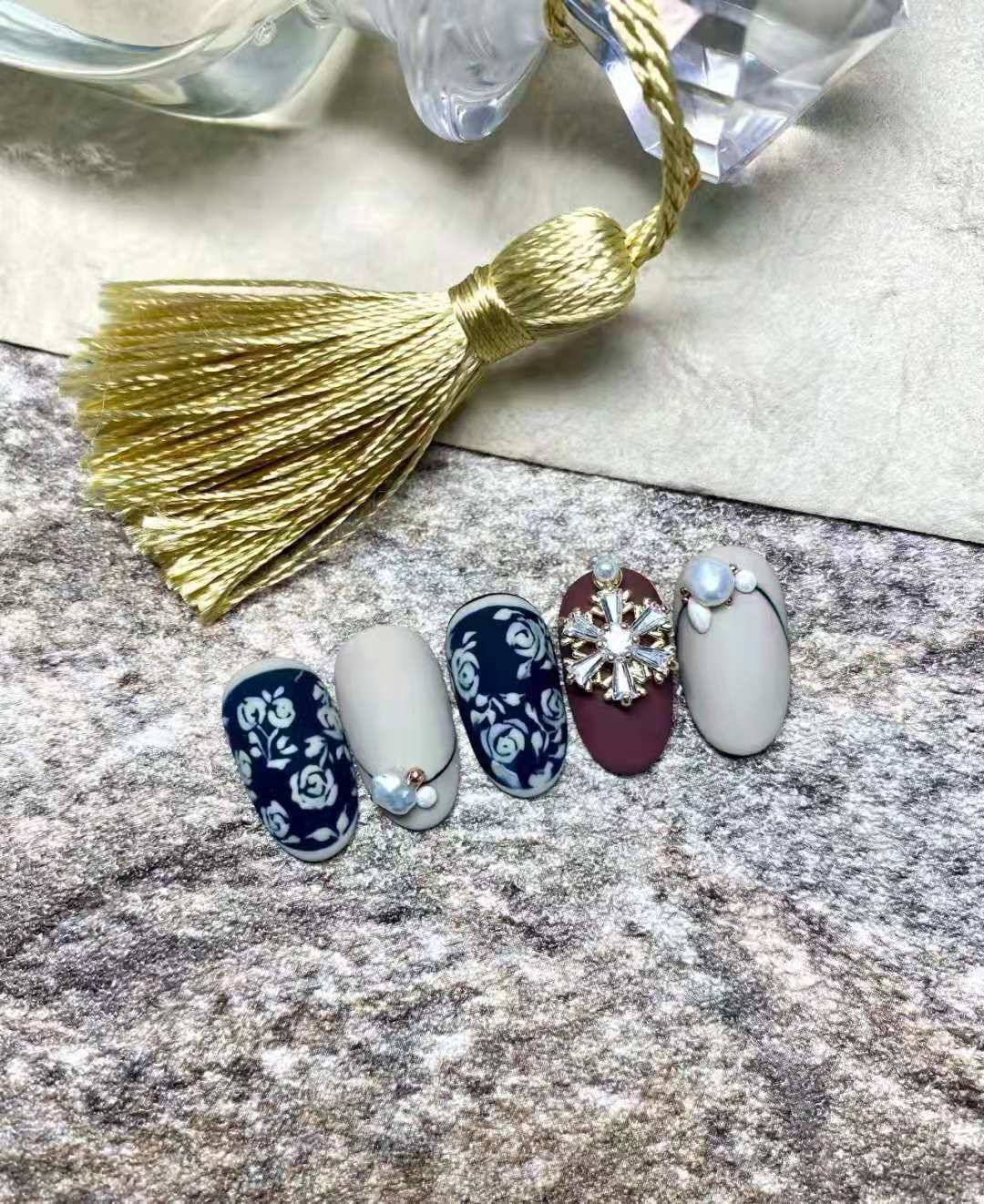 美甲师的课程学费一般是多少钱