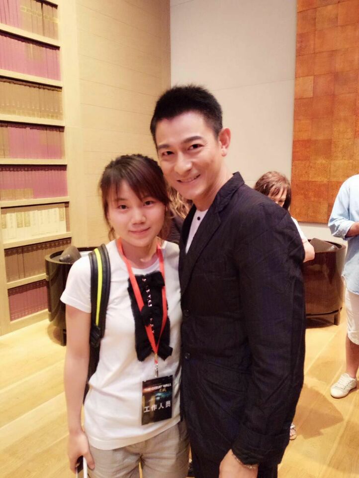 考化妆师的费用多少钱