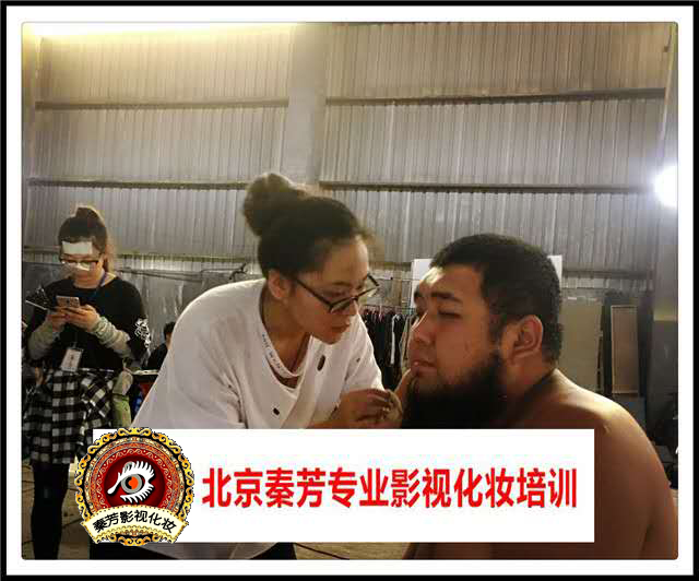 客户为什么会在次进你的美甲店 你知道为什么吗