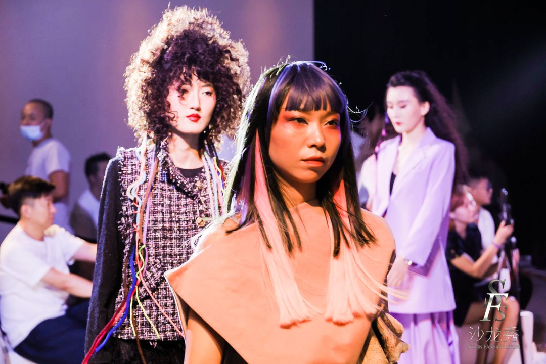 影视化妆师是明星专用化妆师吗