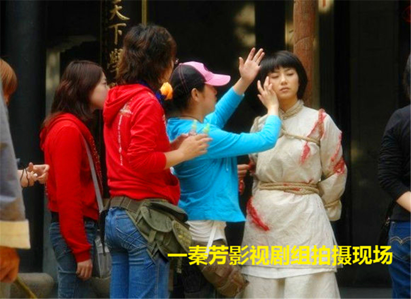 化妆刷清洁指南：影视化妆避免混色秘诀