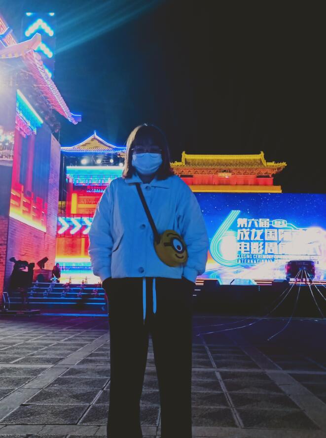 陈春兰 陈美玲  马馨爱参加大同成龙国际电影节化妆