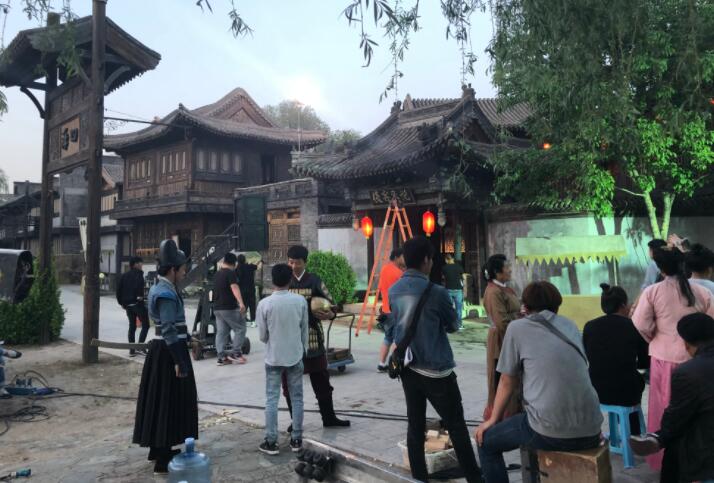  如何快速的给出剧组化妆的解决方案