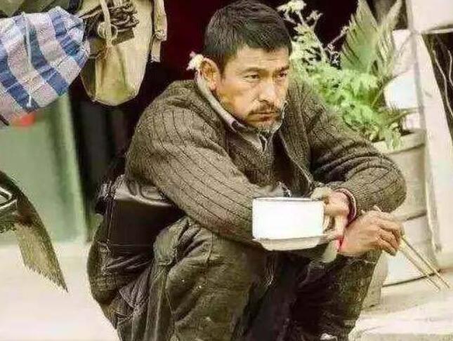 化妆师进剧组的吃住问题