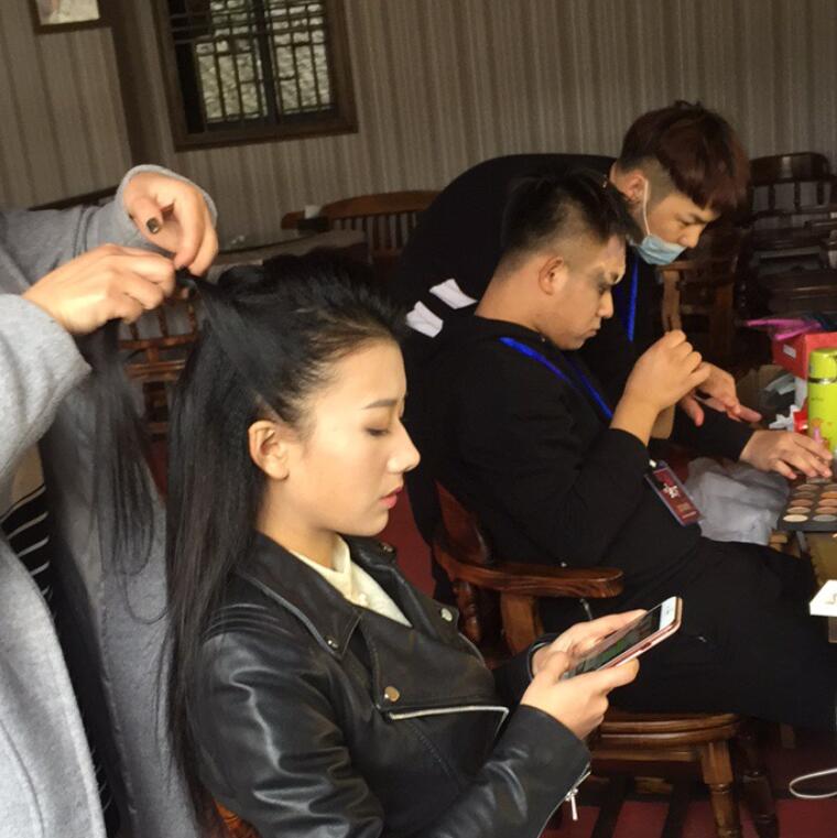 讲师会分享行业内的人脉资源吗