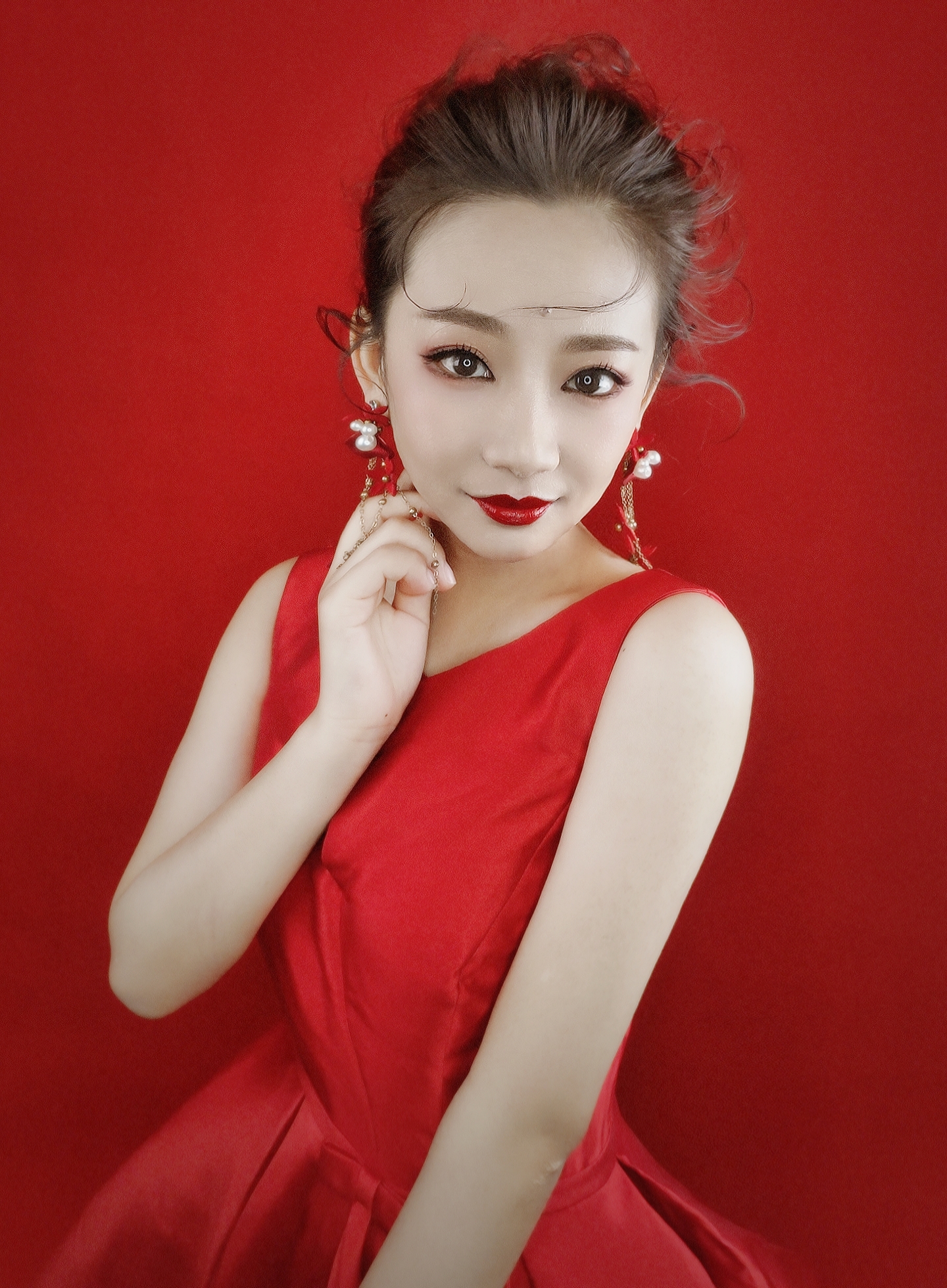 特有冲击力的女士晚妆