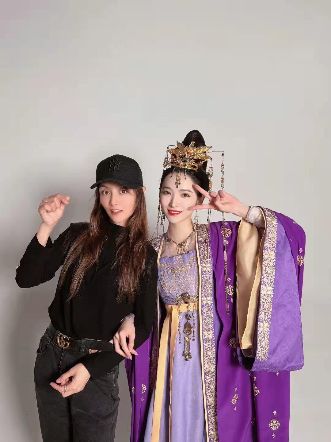 影视化妆师在剧组工作 能坚持下来的就是赢家