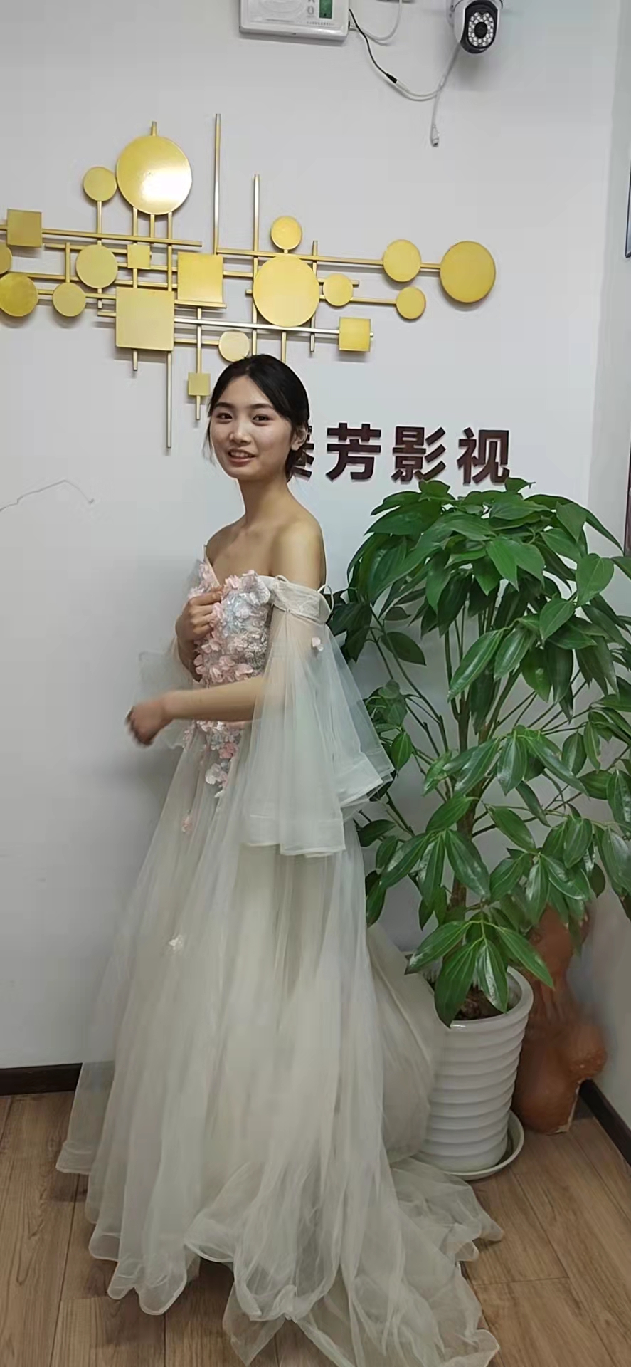 两款普通的影视装扮