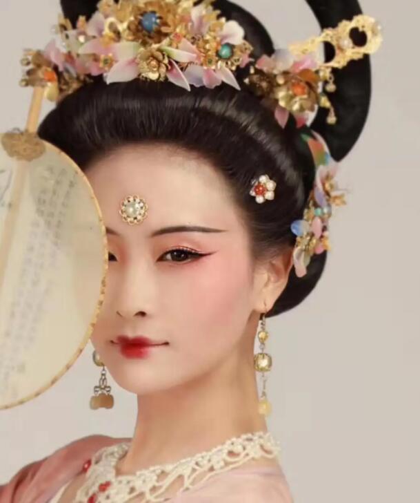 我要曝光成都一家影视化妆学校