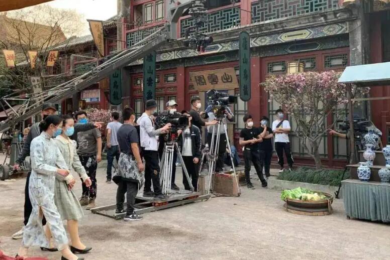 剧组化妆师是一个团队吗