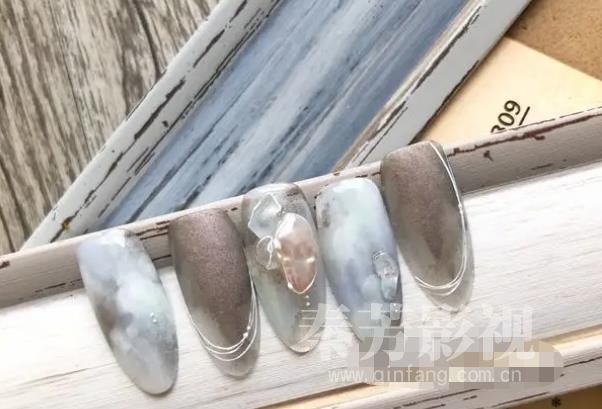 美甲要学多久能上手 多久能去店里