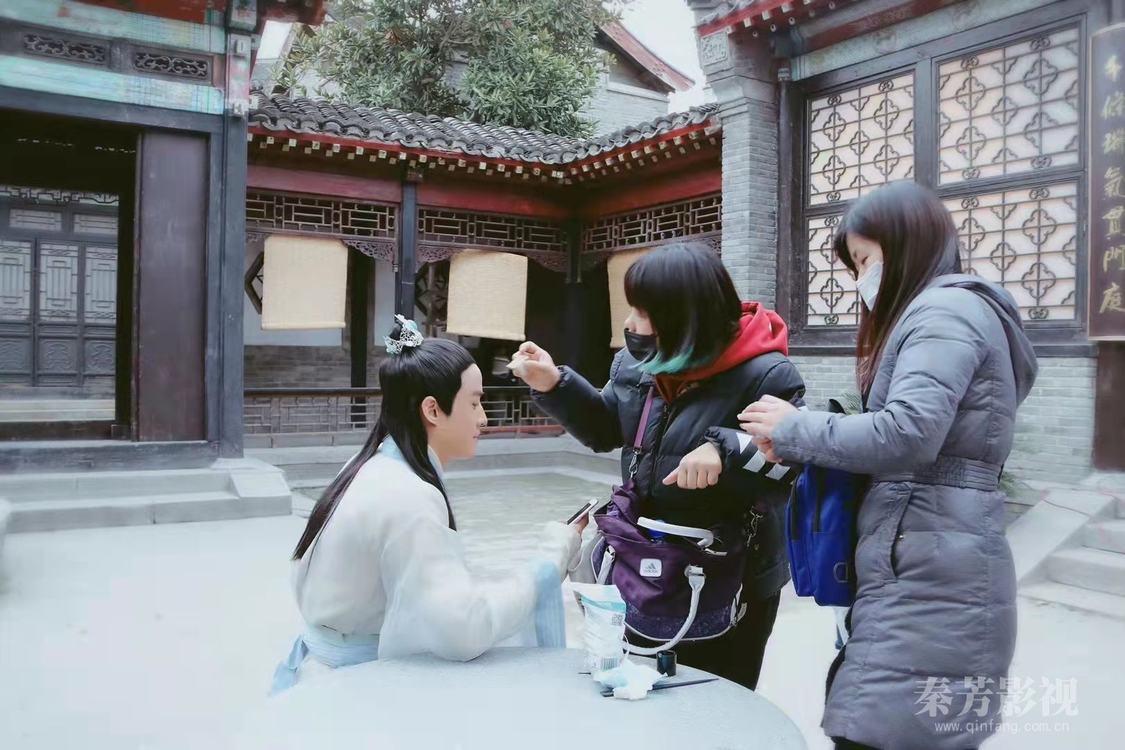 一个傻白甜求学影视化妆的经历