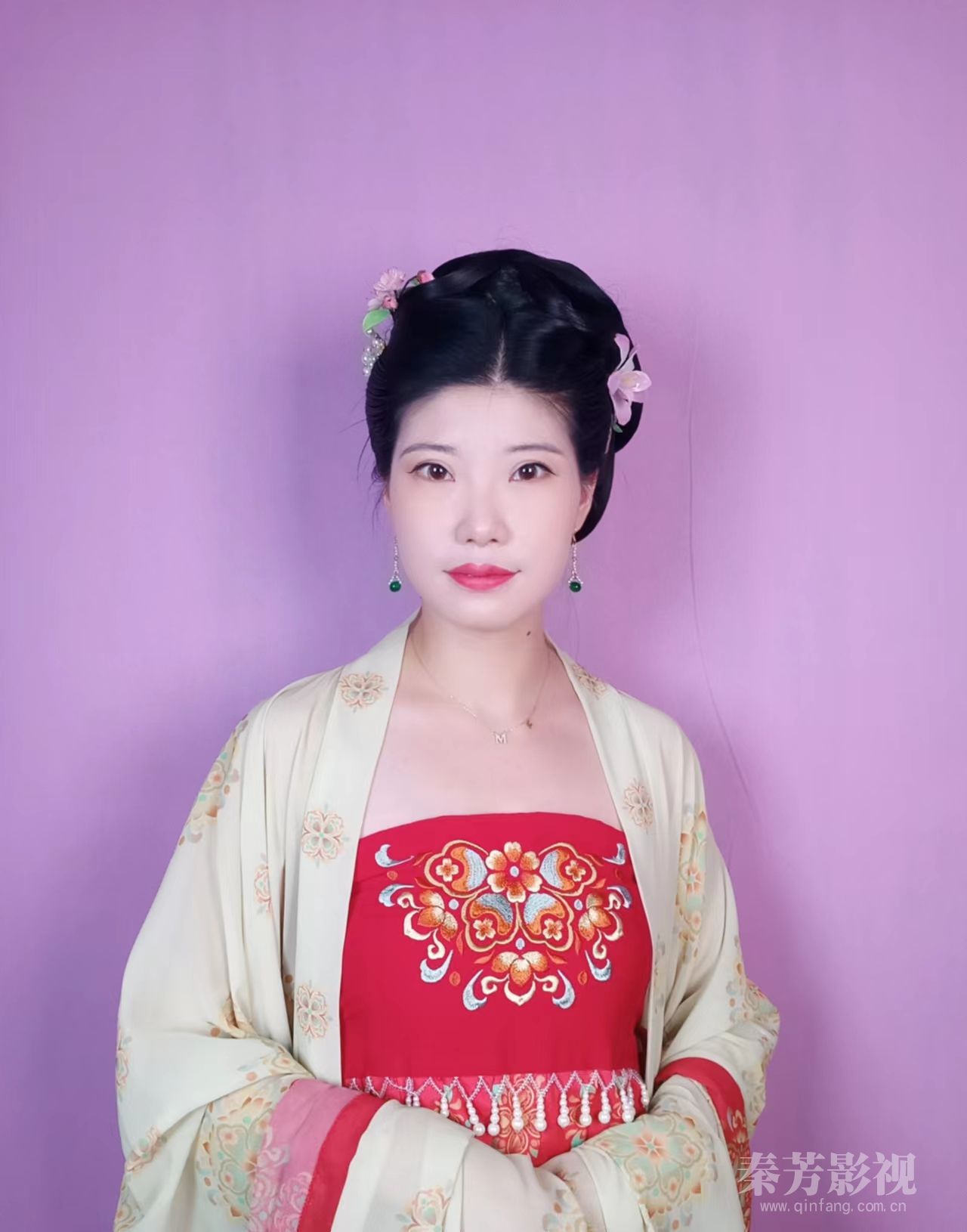 秦芳学员 唐，五代装扮