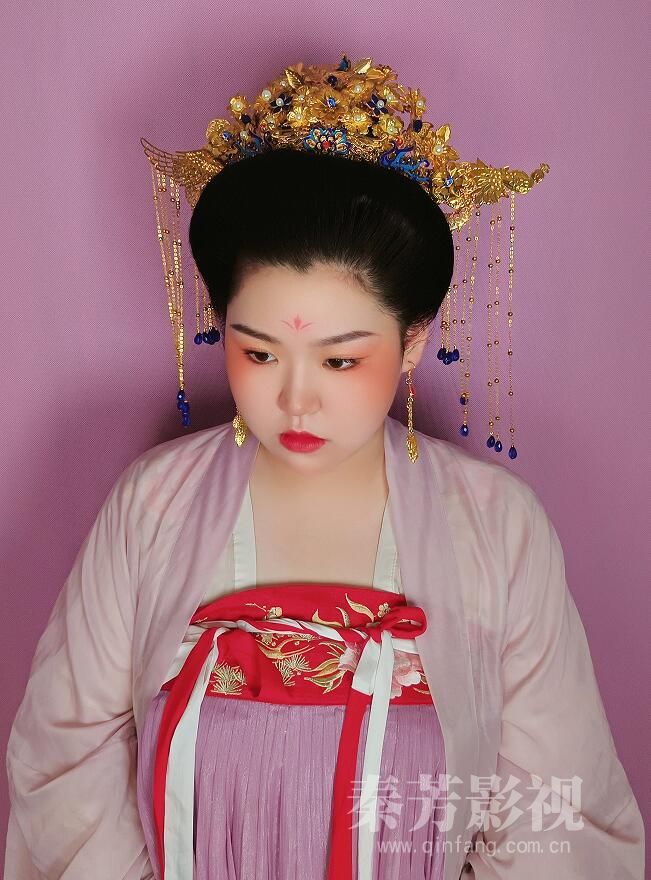 秦芳学员 唐贵妇装扮2