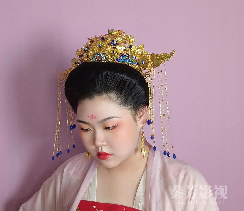 秦芳学员 唐贵妇装扮2