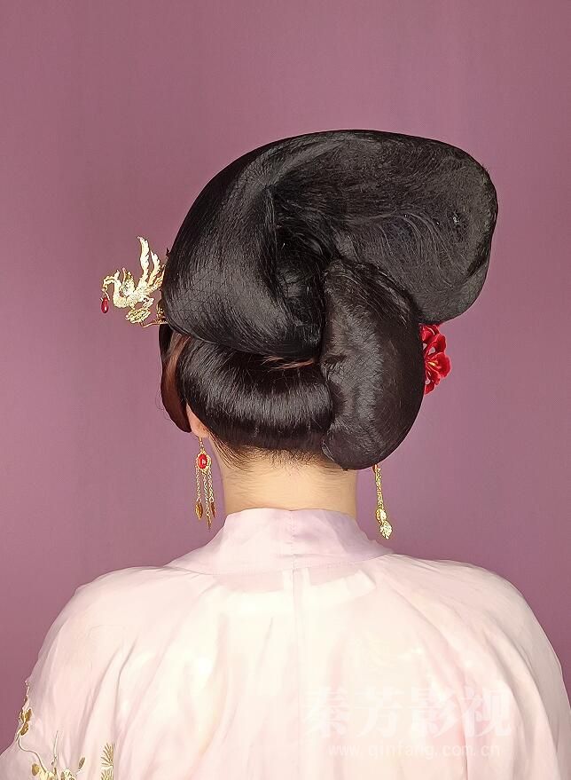 秦芳学员 唐贵妇装扮2