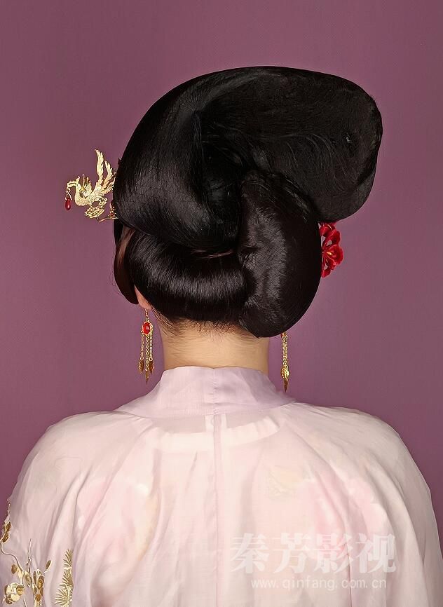 秦芳学员 唐贵妇装扮2