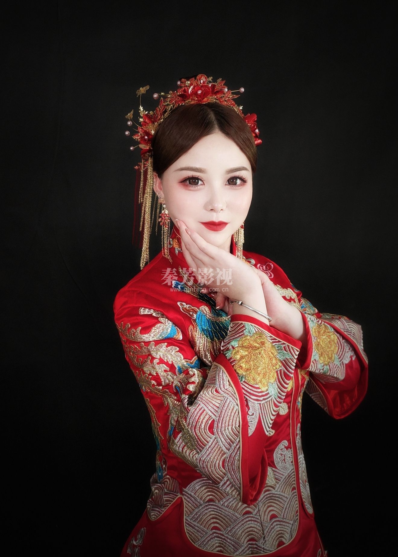 学校的化妆师学员结婚了