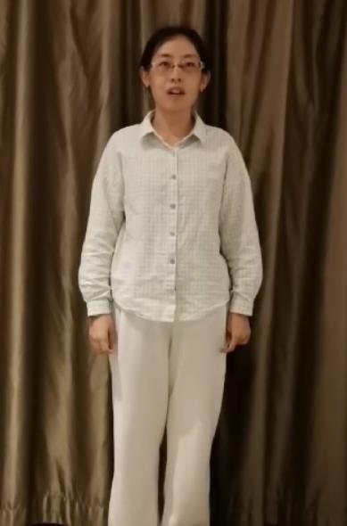 毕业学员  许江月  进剧组工作