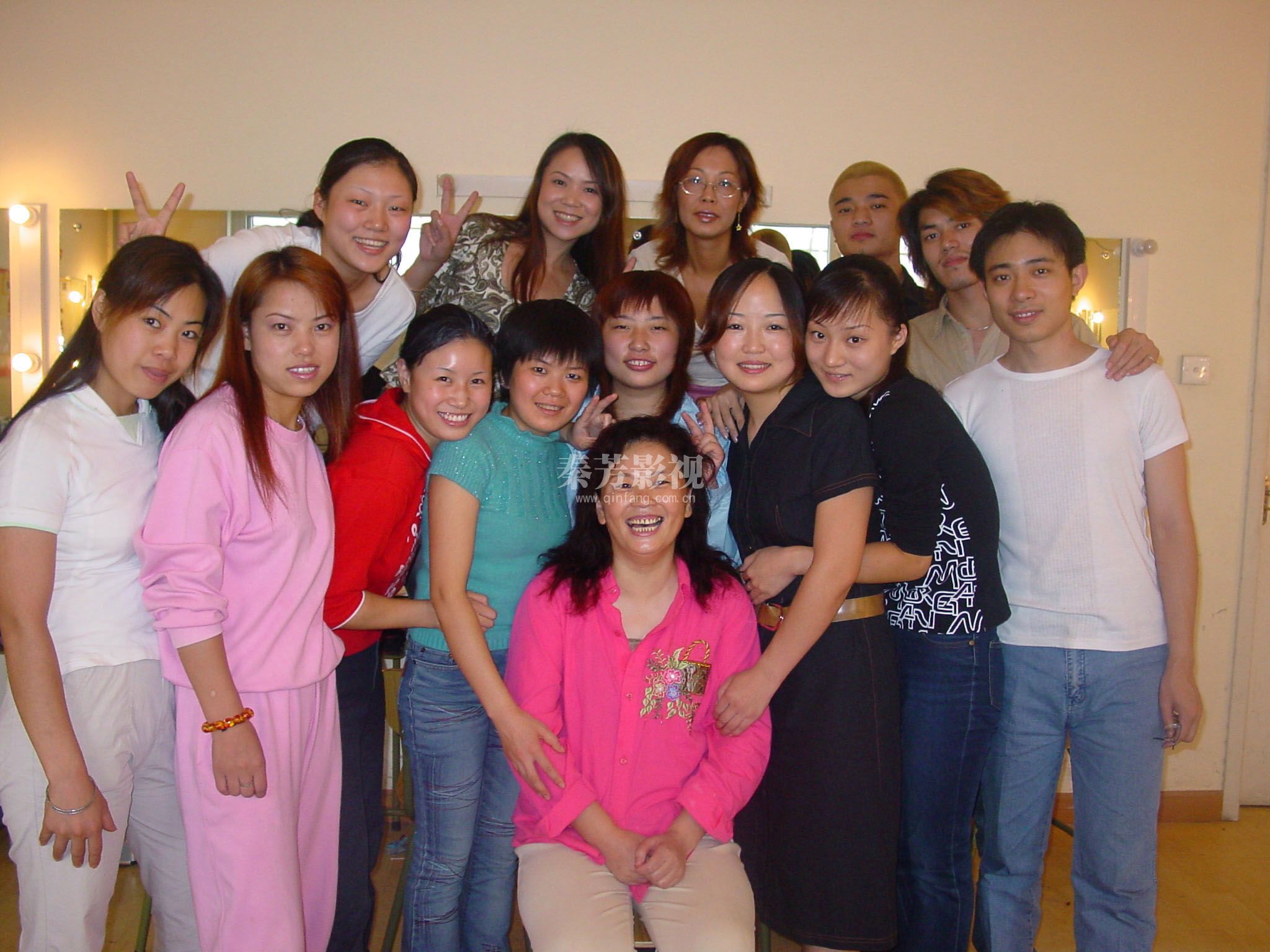 美甲店比较需要哪种类型美甲师