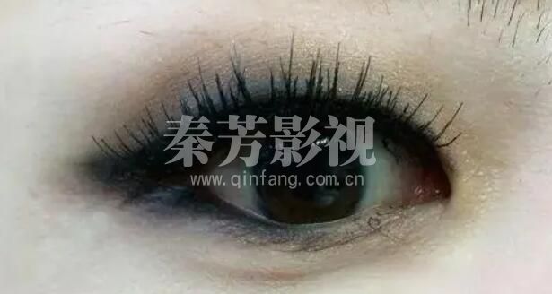 电视化妆为什么较少用黑色 