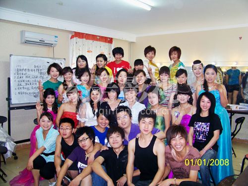 剧组化妆师有双休吗