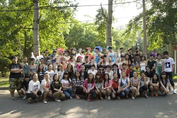 剧组百科：制片人和出品人