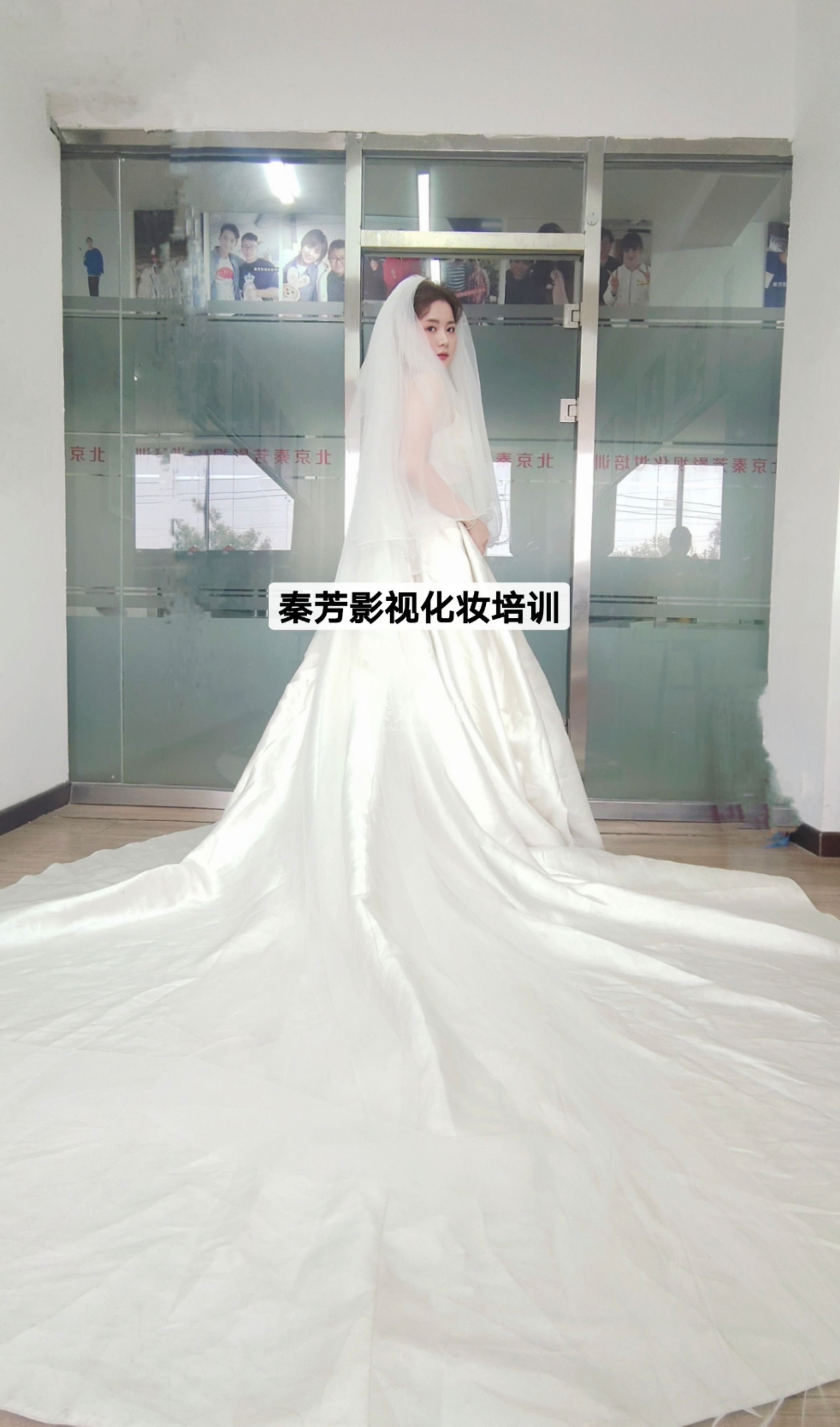 影视学员的化妆效果