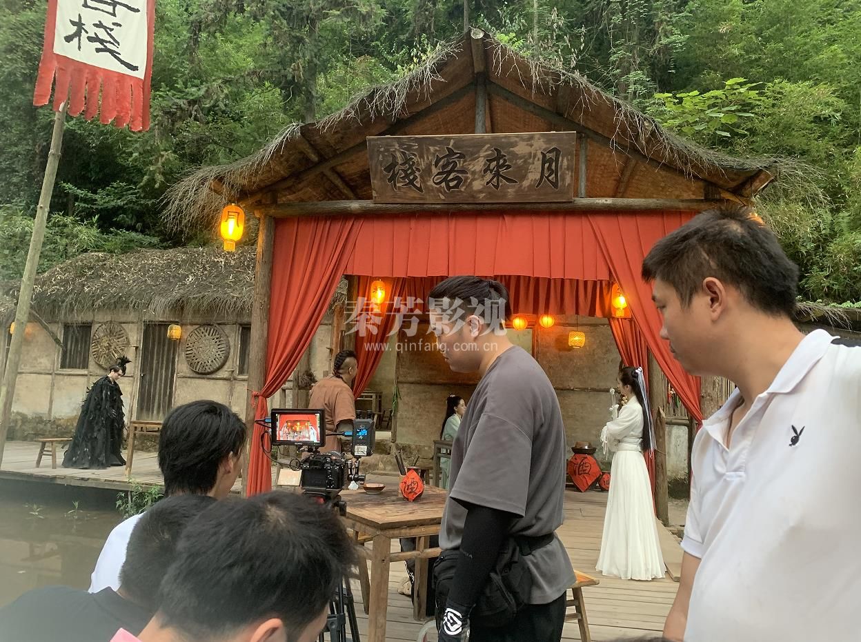 徐鑫杰 《月来客栈》实习