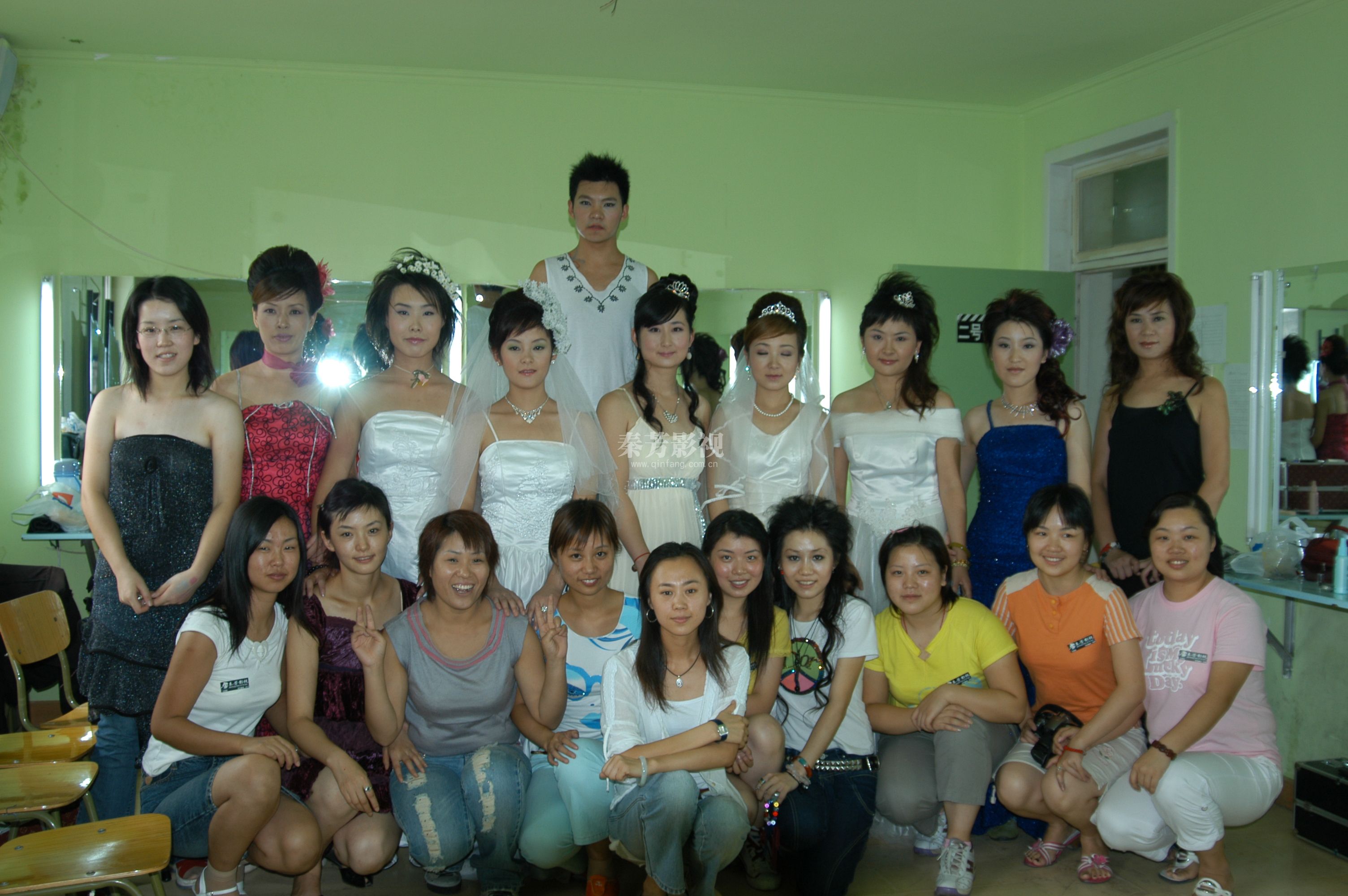 古风面靥教程：唐代妆容的经典元素还原