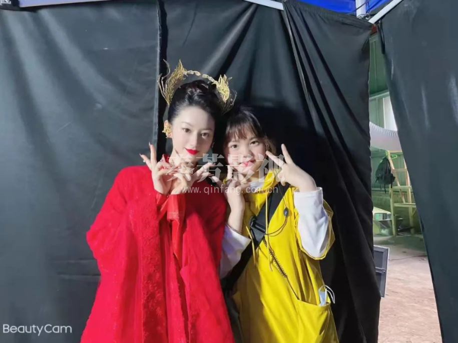 今年学化妆需要花多少学费