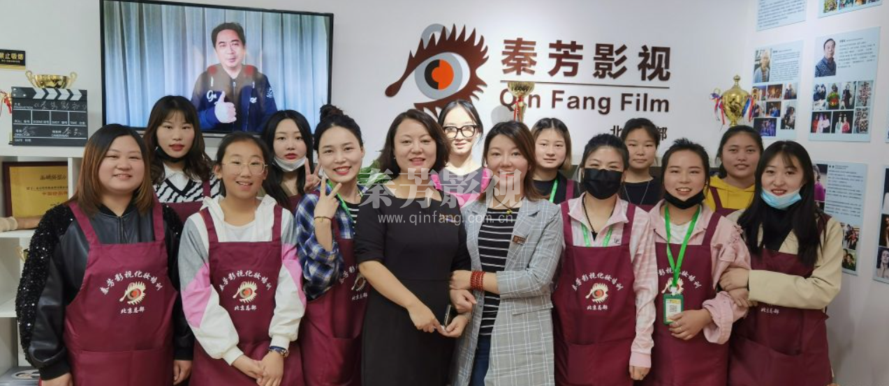 把美甲店的顾客分等级是好处多还是弊端多