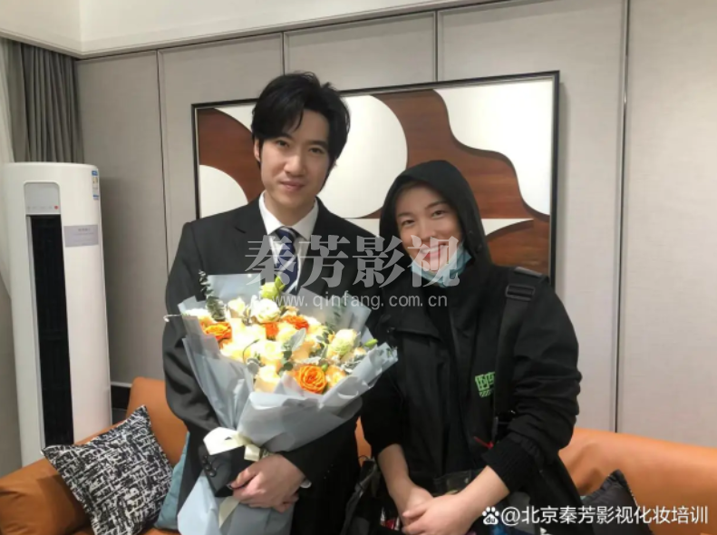 怎样成为剧组化妆师