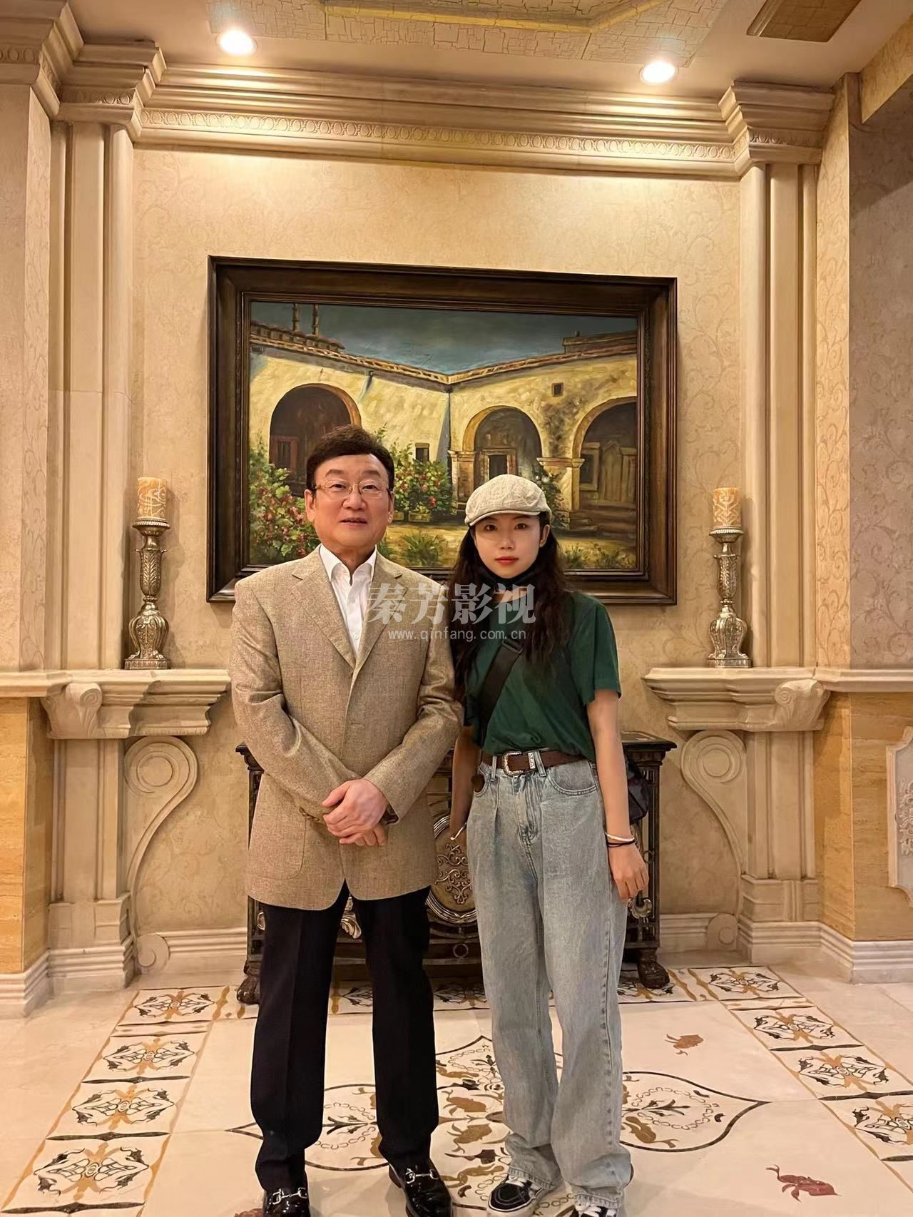 超视力眼镜广告 李一冉参加化妆