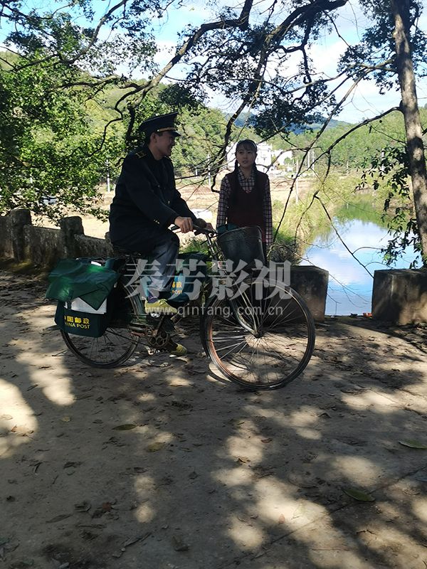 《芒针》我校皮嘉琪担任服装、化妆、梳妆的拍摄