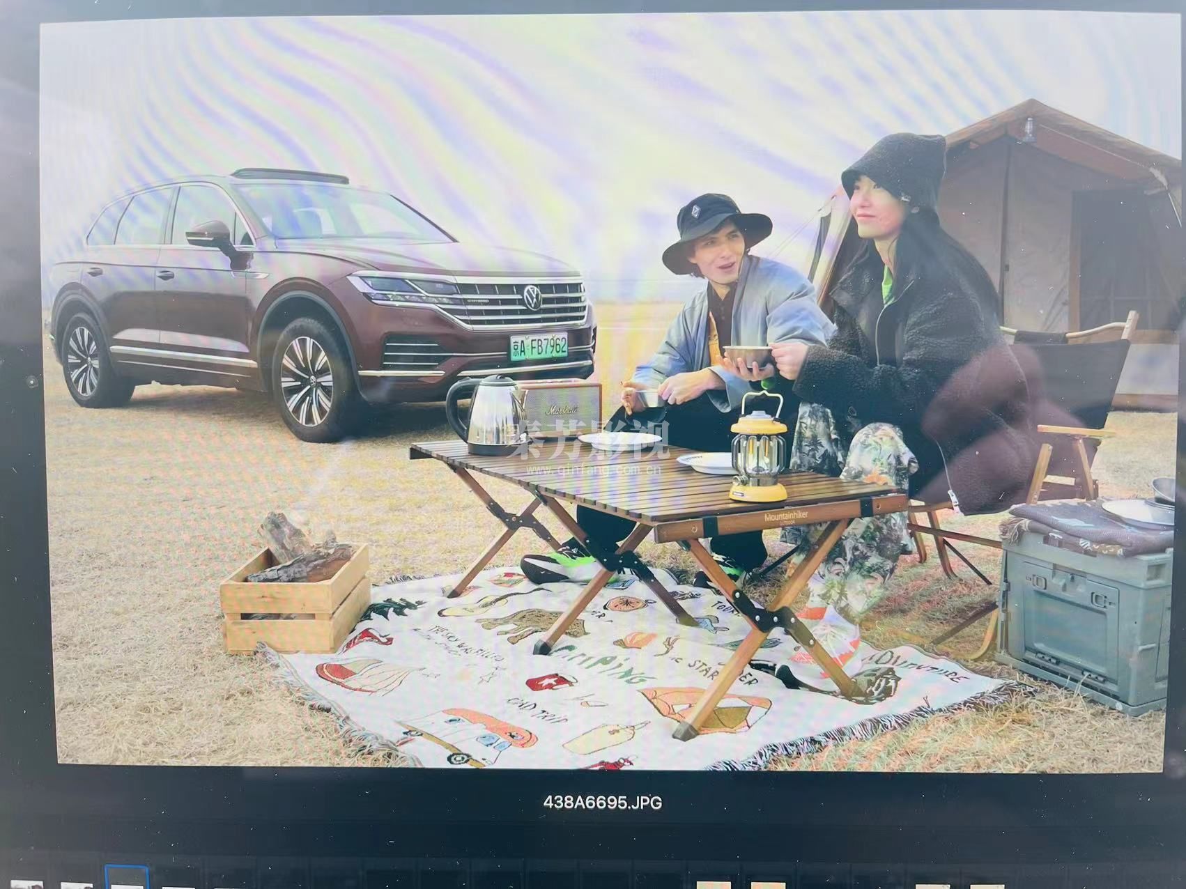 m+杂志，拍的大众广告、郑小林参与的广告